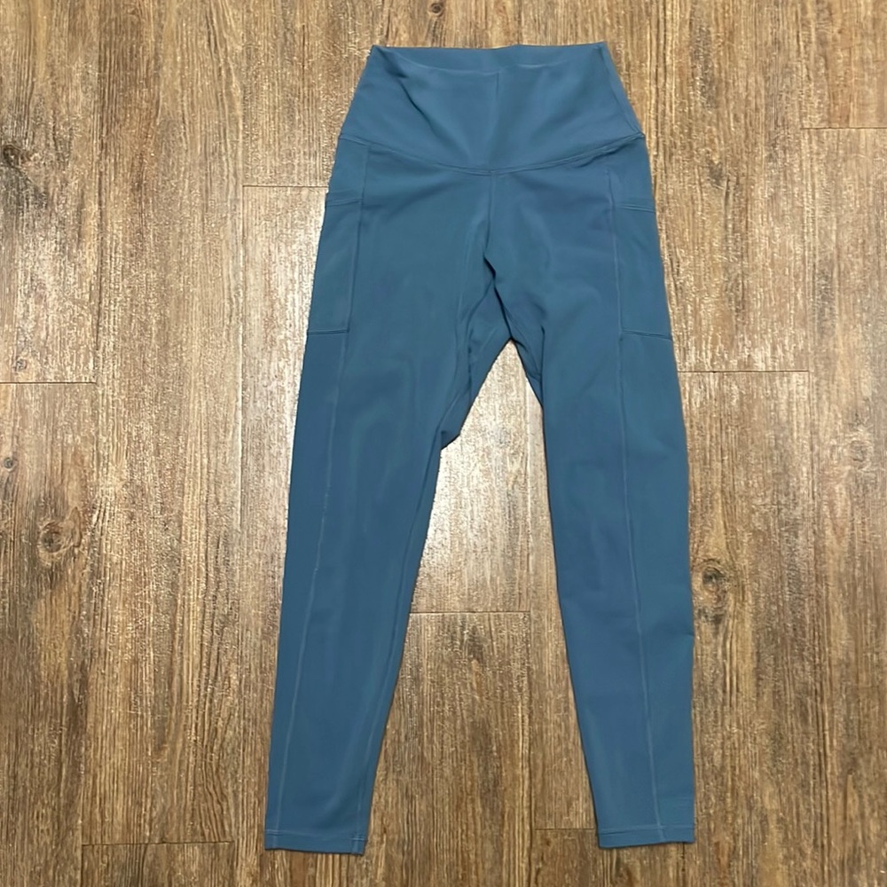 Colorfulkoala Steel Blue 7/8 high waisted leggings with pockets NWOT